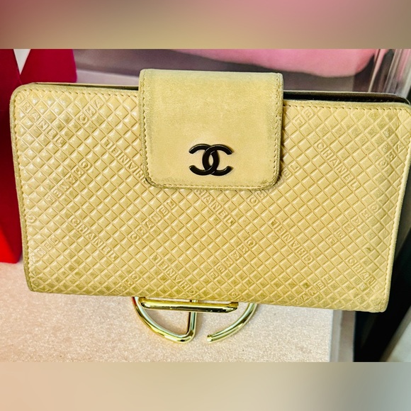 CHANEL Handbags - Chanel Quilted Leather Snap Wallet